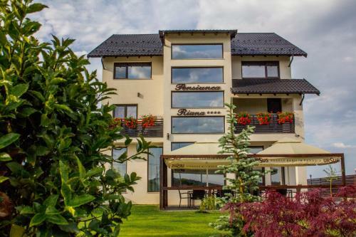 Hotel Riana