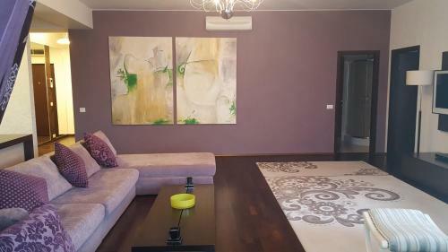 Park Apartment