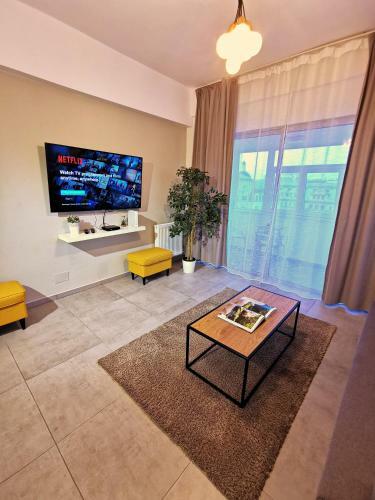 Uptown Luxury Apartment