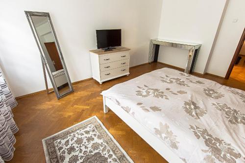 Apartamento Athenee Residence 1