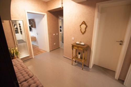 Central Lux Apartments