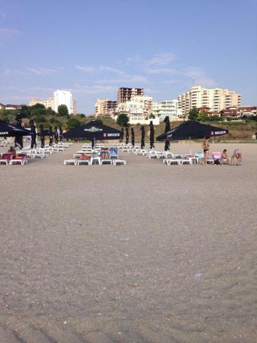 Zoom Beach Apartment