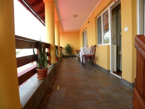Hostal Pensiunea Criveanu
