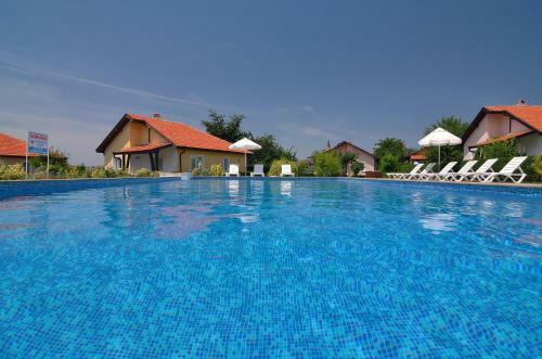 Sunny Hills Villas