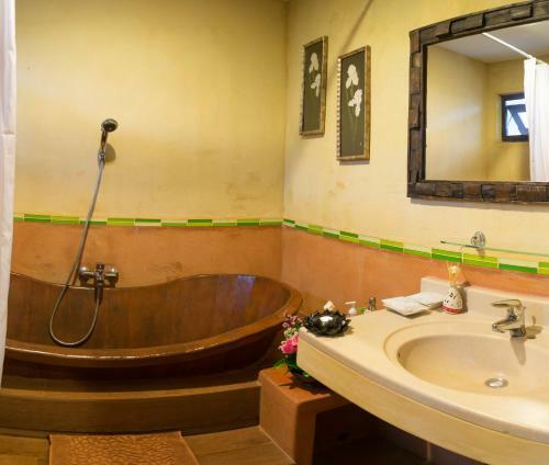 Hotel Phu Mork Dao Resort