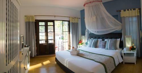 Hotel Phu Mork Dao Resort