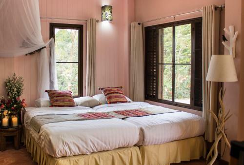 Hotel Phu Mork Dao Resort