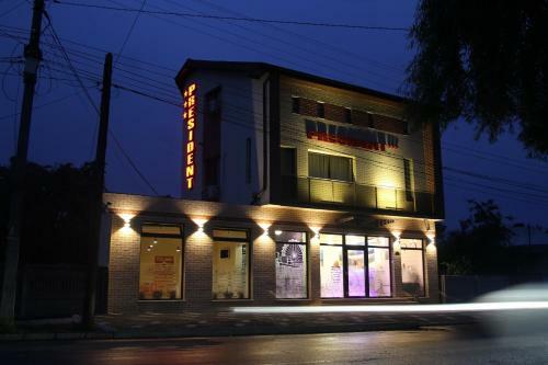 Hostal Pensiunea President