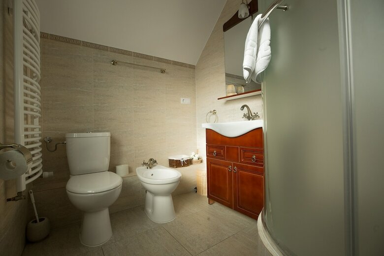 Hostal Flora Luxury House
