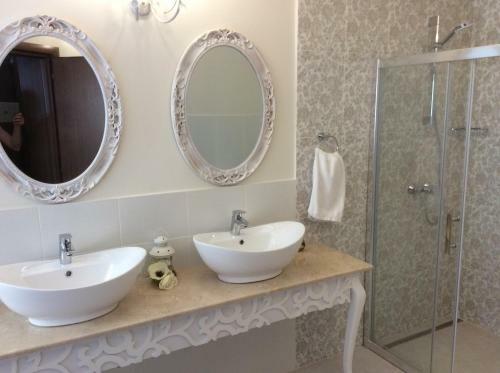 Hostal Vila Royal