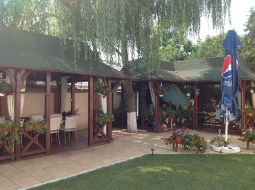 Hostal Vila Royal