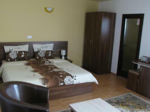 Hostal Pensiunea Neredy