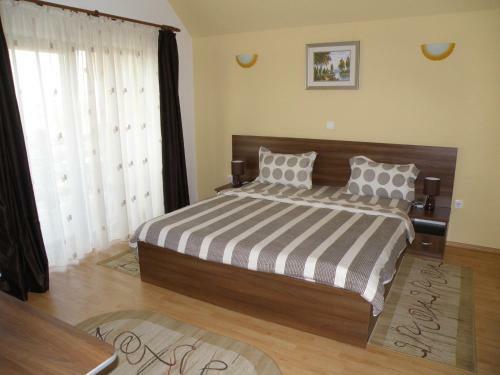 Hostal Pensiunea Neredy