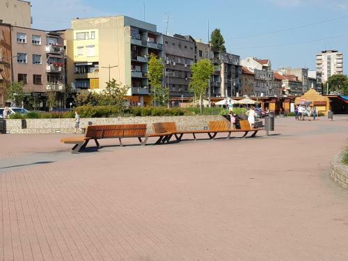Sara - Modern Apartment In The City Center
