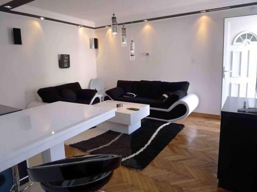 Hostal Guest House Perla