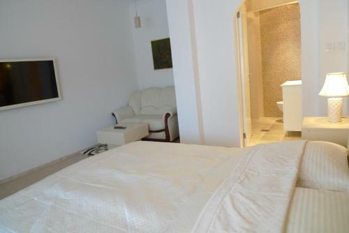 Hostal Guest House Perla