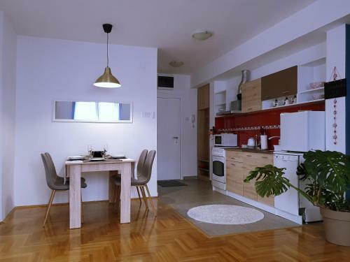Apartamento Konstantin Lux