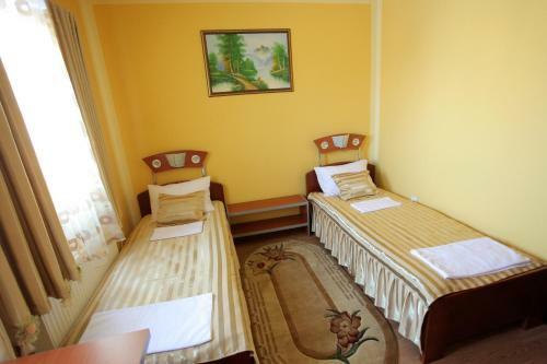 Hostal Villa Atina