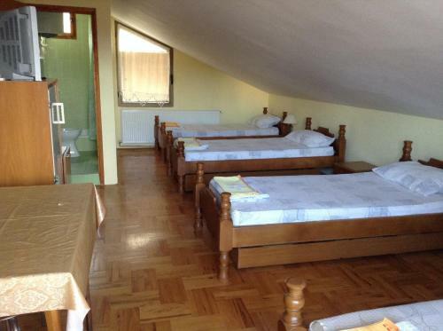Apartamentos Pansion Velickovic