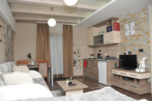 Apartments Petrovi?