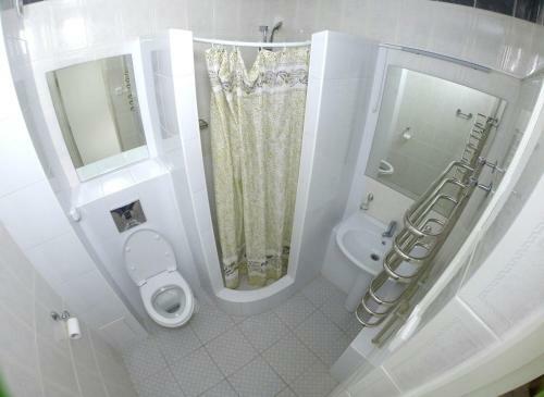 Hostal Guest House Equator