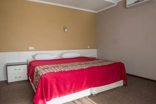 Alpatievo Hotel