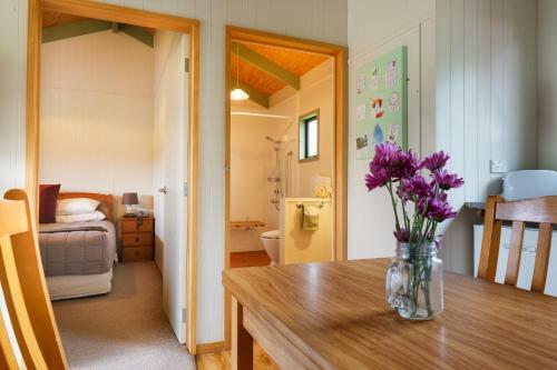 Longbourne Lodge Motel