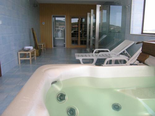 Hostal Casa de Alpajares - Casa de Campo, Enoteca & Spa