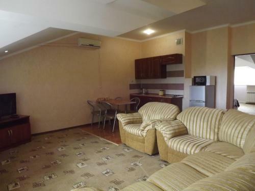 Hostal Guest House Lukomorye