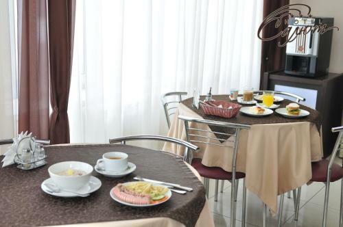 Salute Hotel