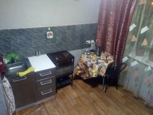 Always At Home - Apartments At Sovetskoy Armii 12 Block 40