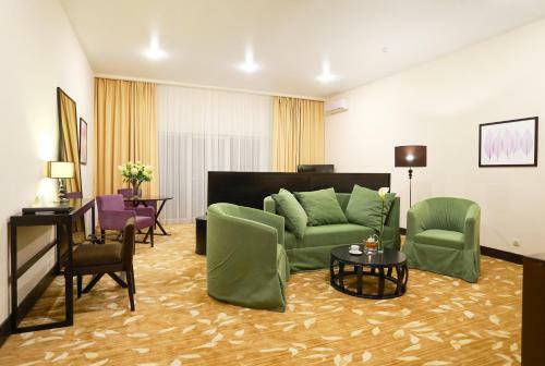 Garden Hotel And Spa