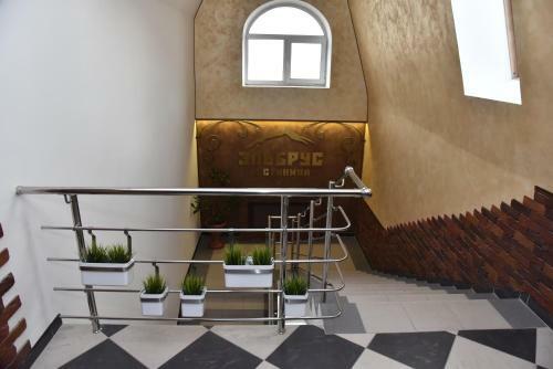 Elbrus Hotel