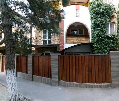 Hostal Guest House Luchschee Mesto
