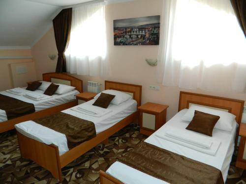 Hostal Dzhamayka Guest House