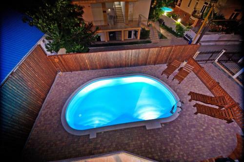Zhar-ptitsa Hotel