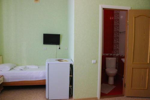 Hostal Argo Guest House