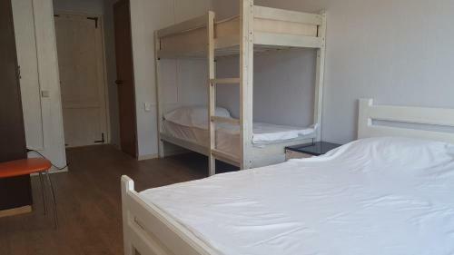 Hostal Guest House Leto