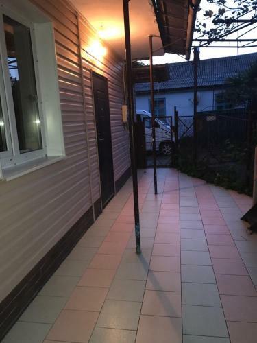 Hostal Guest House Lazurit
