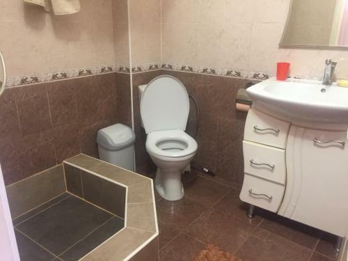Hostal Guest House Lenart