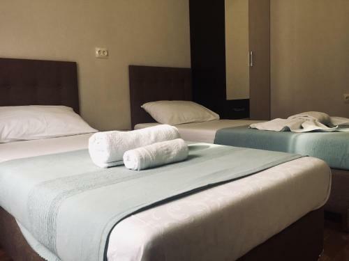 Hostal Guest House Lenart