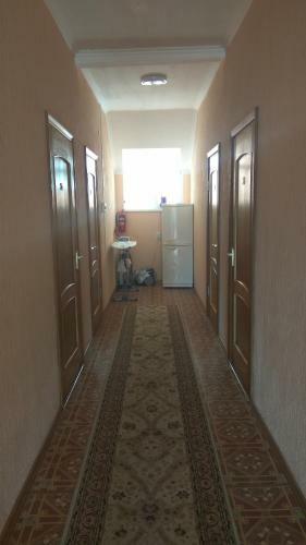 Hostal Guest House Lenart