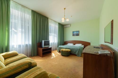 Aquatori Club Hotel