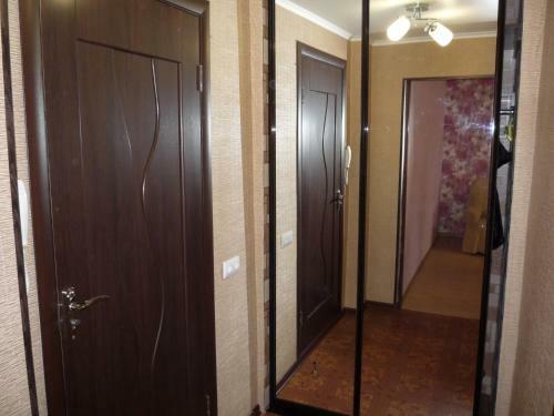 Posada Apartment On Kommunisticheskiy Street