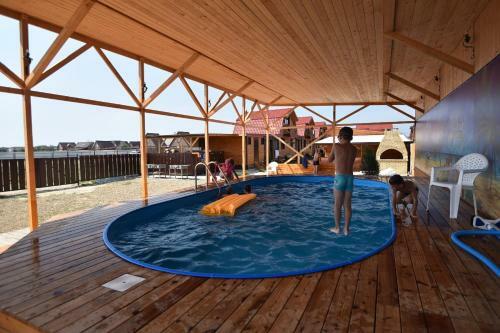 Guest Complex Arna