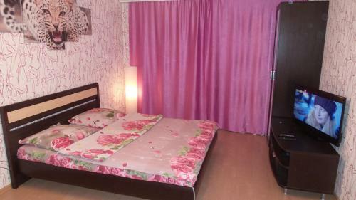 Spacious Apartment On Parizhke