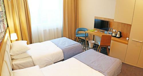 Europa Hotel And Apartment
