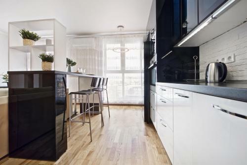 Apartment On Krasnaya 176 City Centre