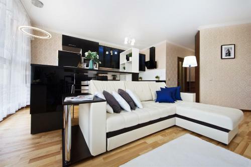 Apartment On Krasnaya 176 City Centre
