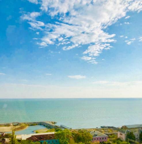 Apartment In City Center With Sea View